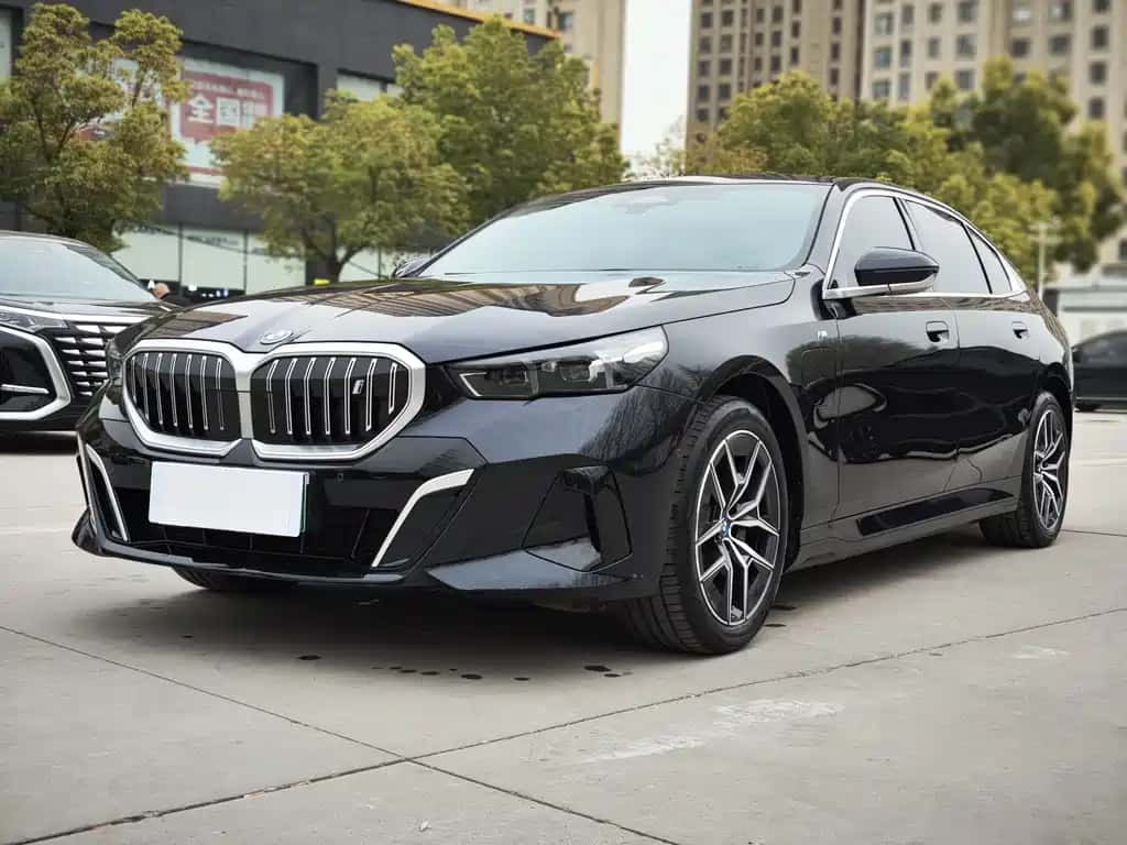 BMW BMW i5