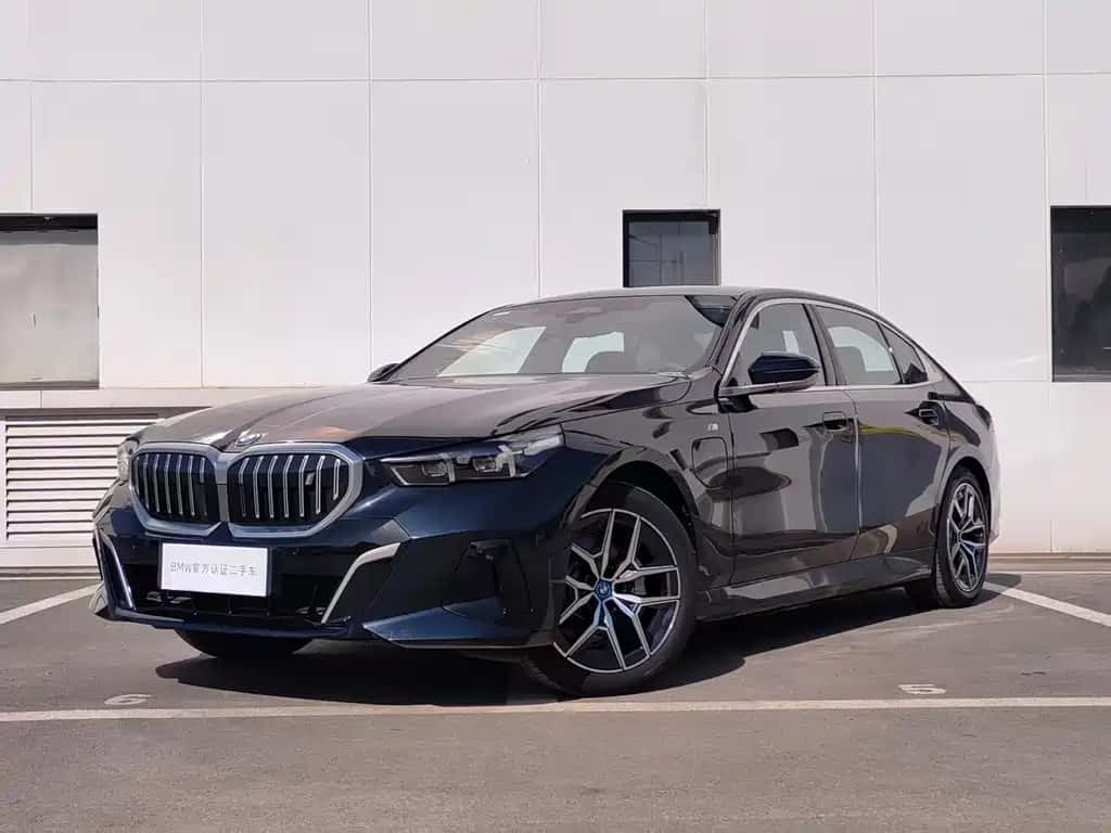 BMW BMW i5