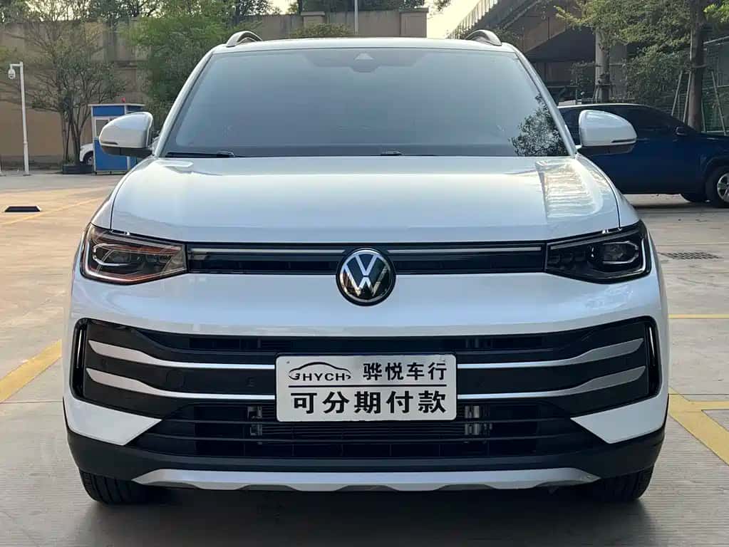 Volkswagen Tharu