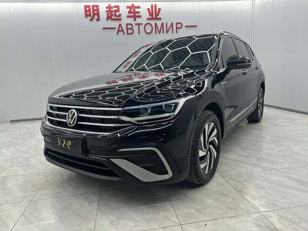 Volkswagen Tiguan L