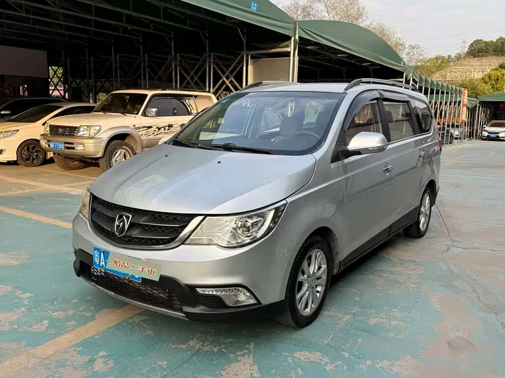 Baojun Baojun 730