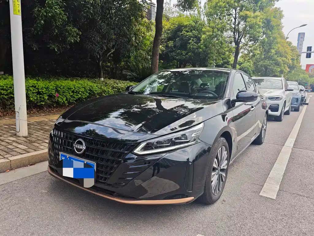 Nissan Teana