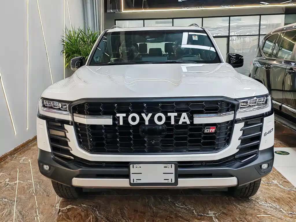 Toyota Land Cruiser (Imported)