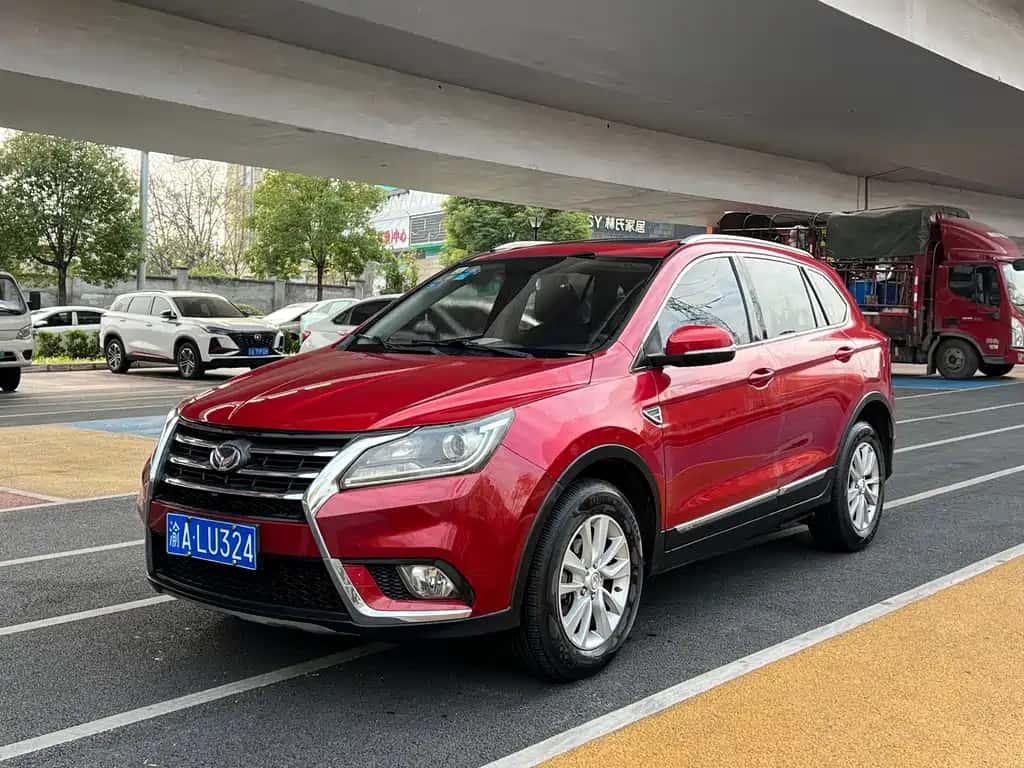 BAIC Huansu BAIC Huansu S6