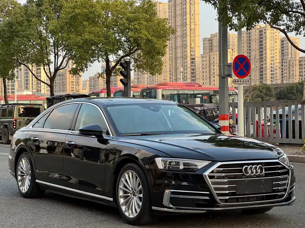 Audi Audi A8