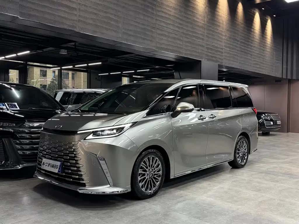 Lexus Lexus LM