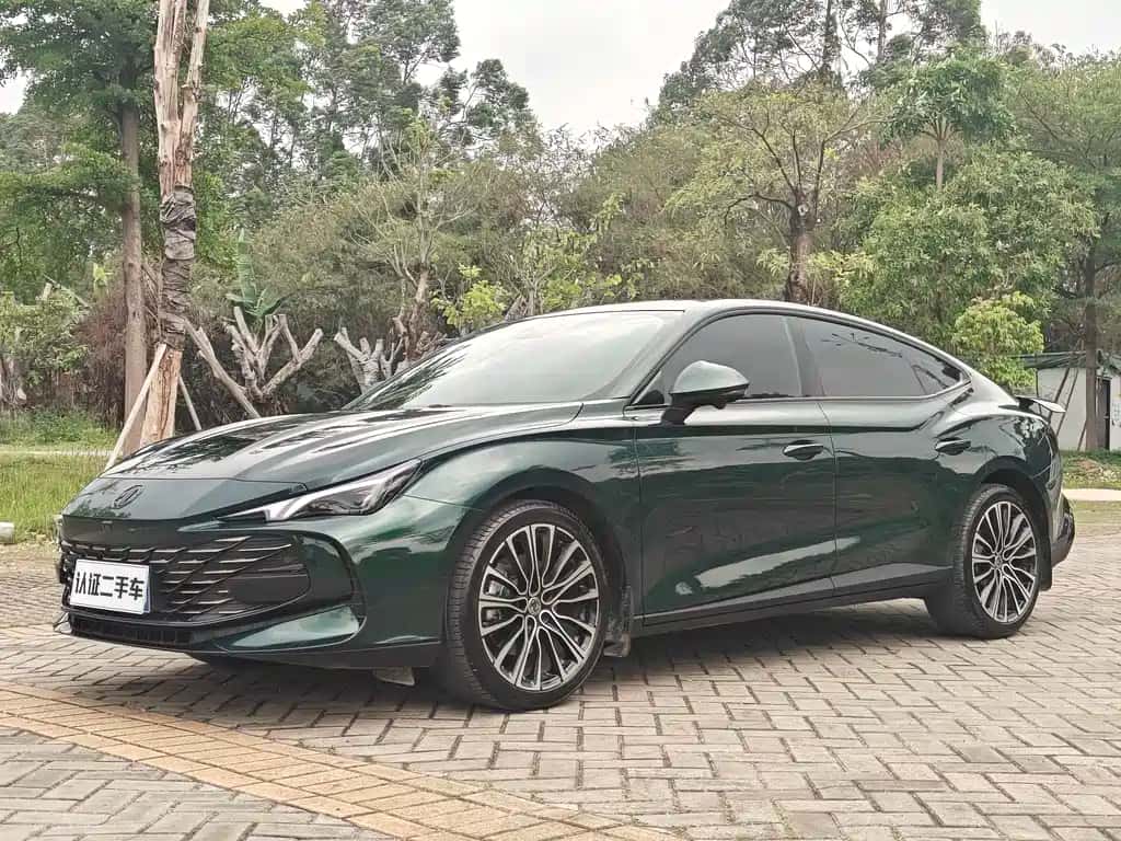 MG MG7