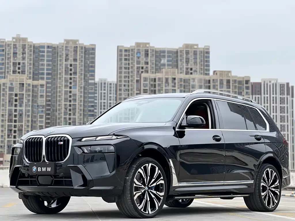 BMW BMW X7 M60i