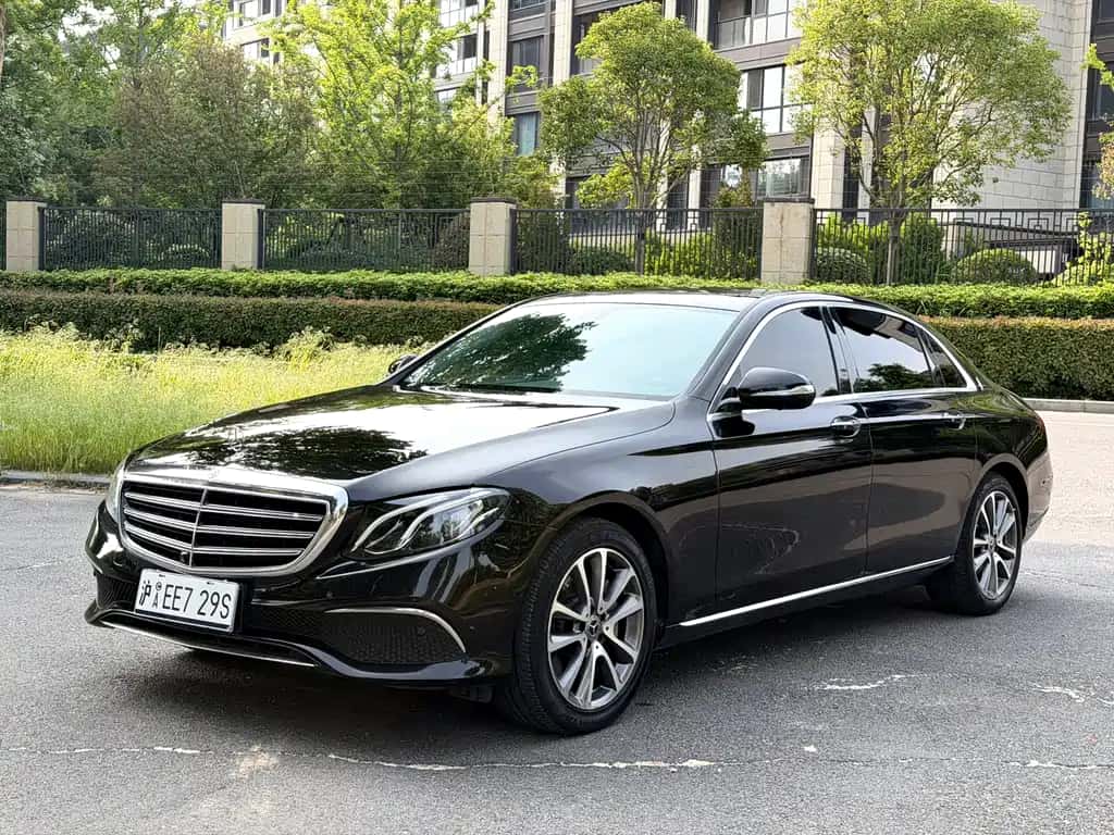 Mercedes-Benz Mercedes-Benz E-Class