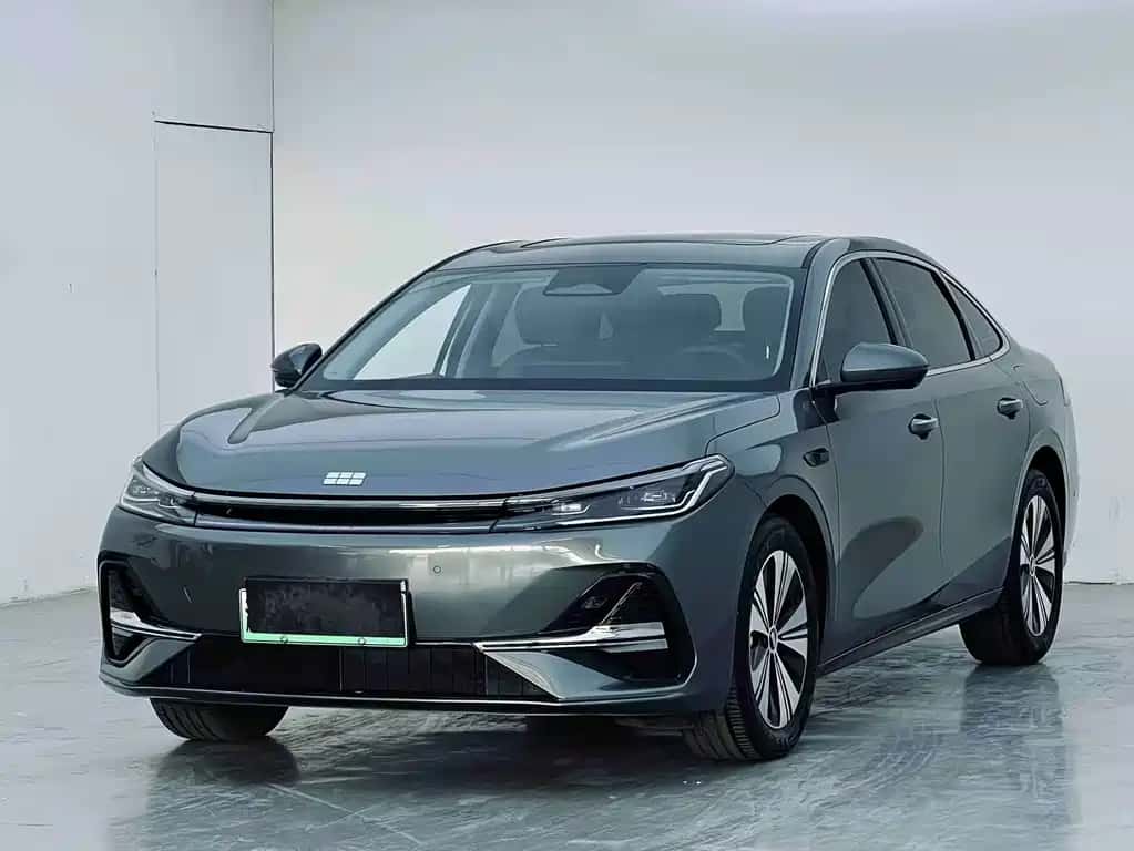 Geely Galaxy Galaxy A7 EM
