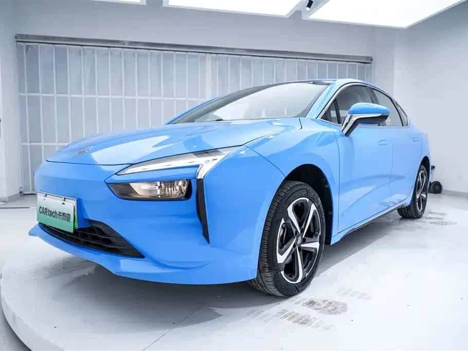Jiangling Group New Energy YI