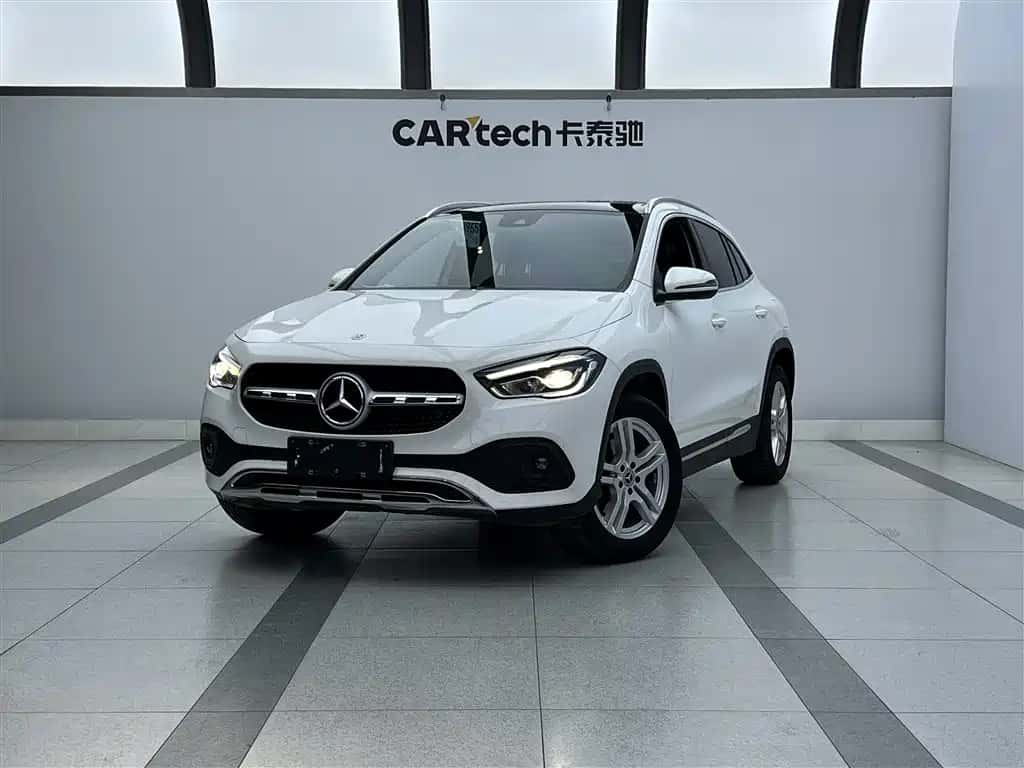 Mercedes-Benz Mercedes-Benz GLA