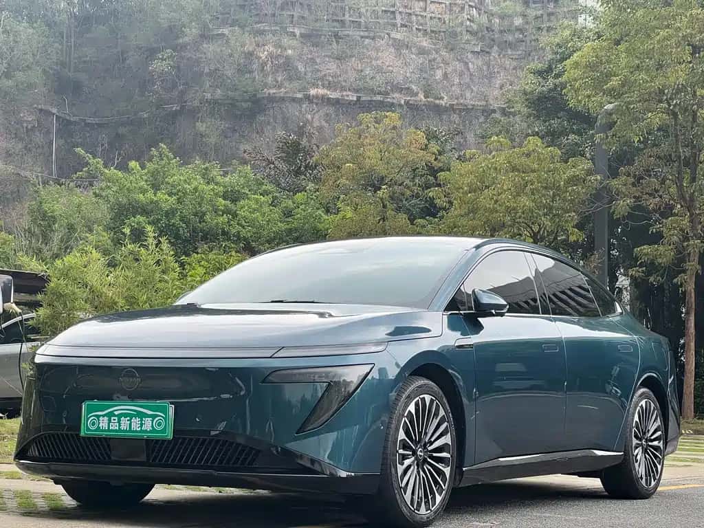 Nissan Nissan N7