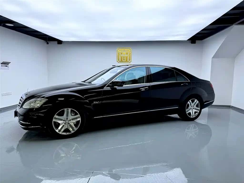 Mercedes-Benz Mercedes-Benz S-Class
