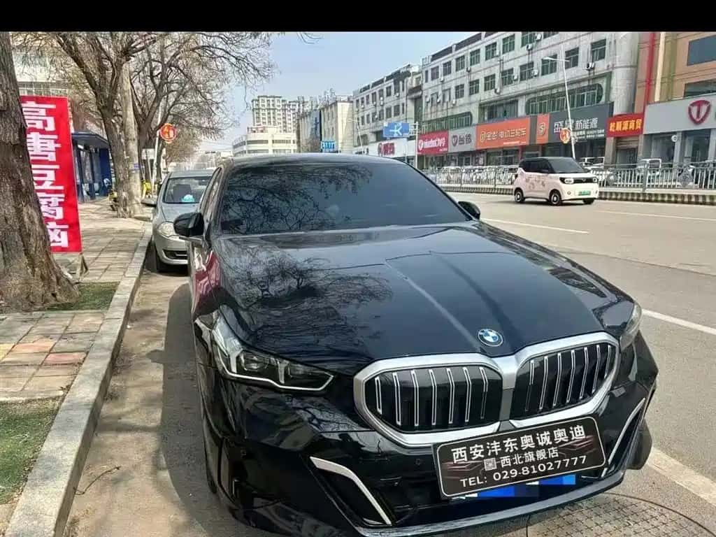BMW BMW 5 Series