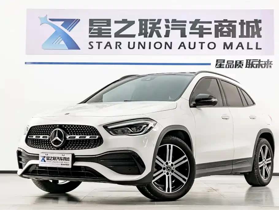 Mercedes-Benz Mercedes-Benz GLA
