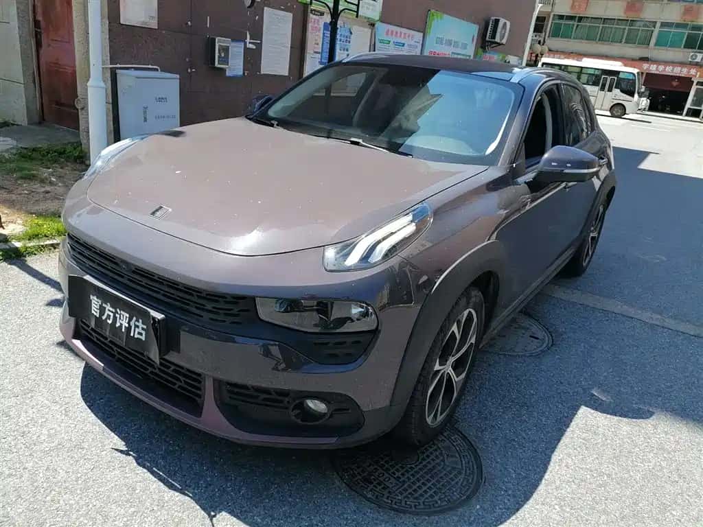 Lynk & Co Lynk & Co 02