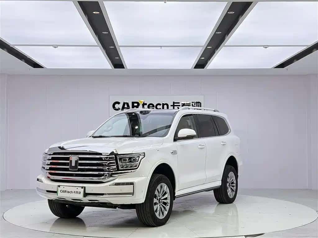 Tank Tank 500 PHEV