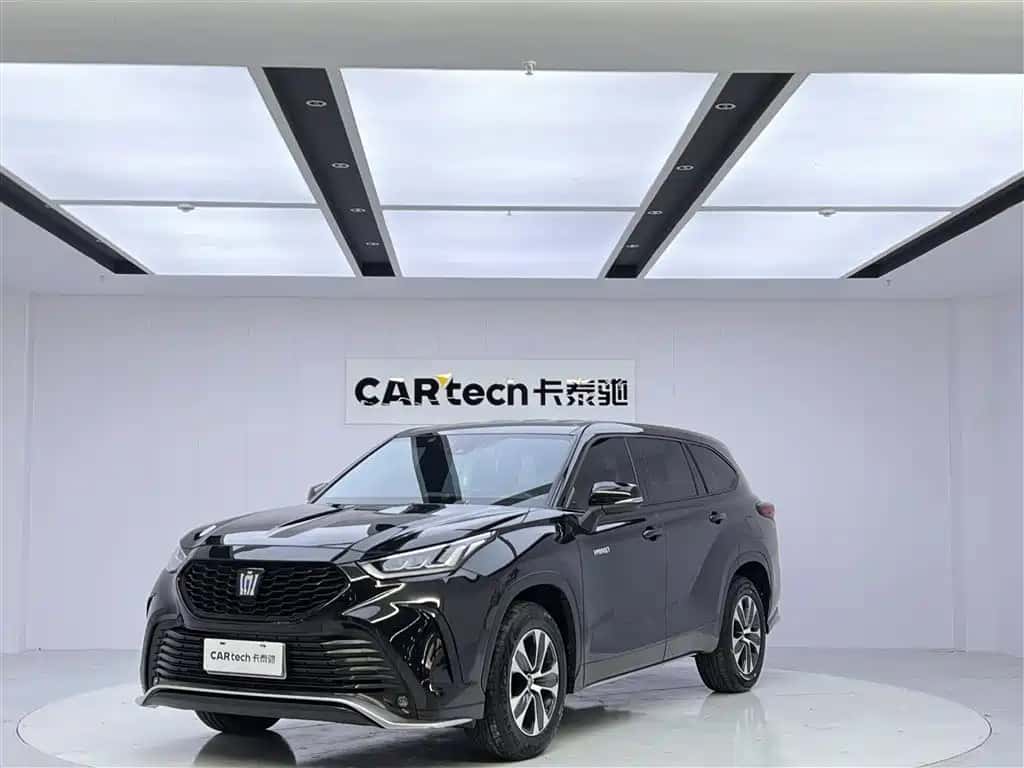 Toyota Crown Kluger