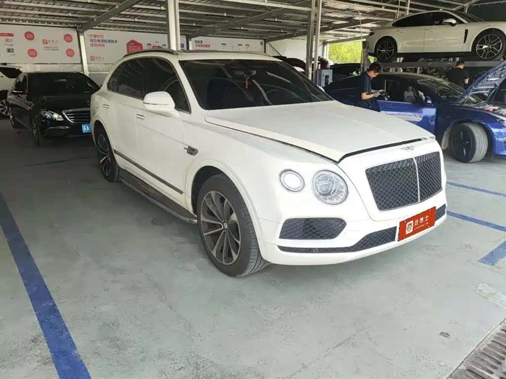 Bentley Bentayga