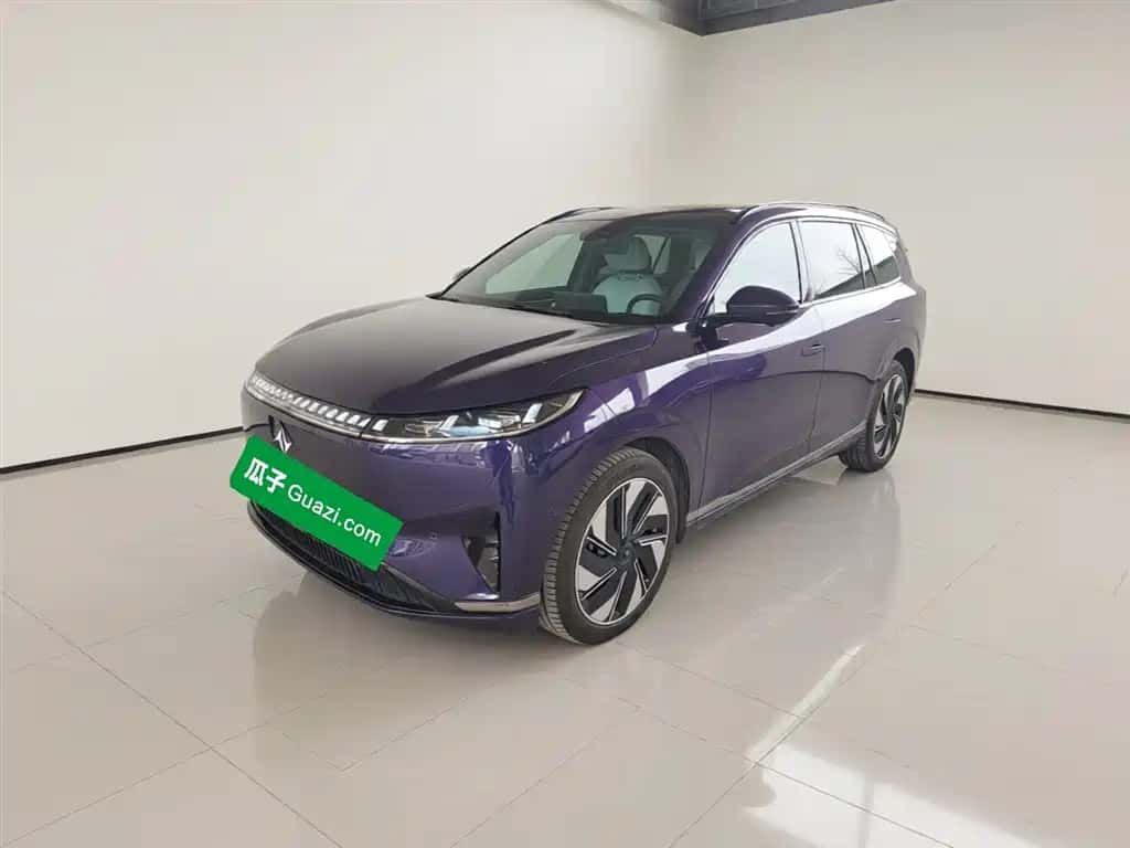 Dongfeng eπ eπ 008