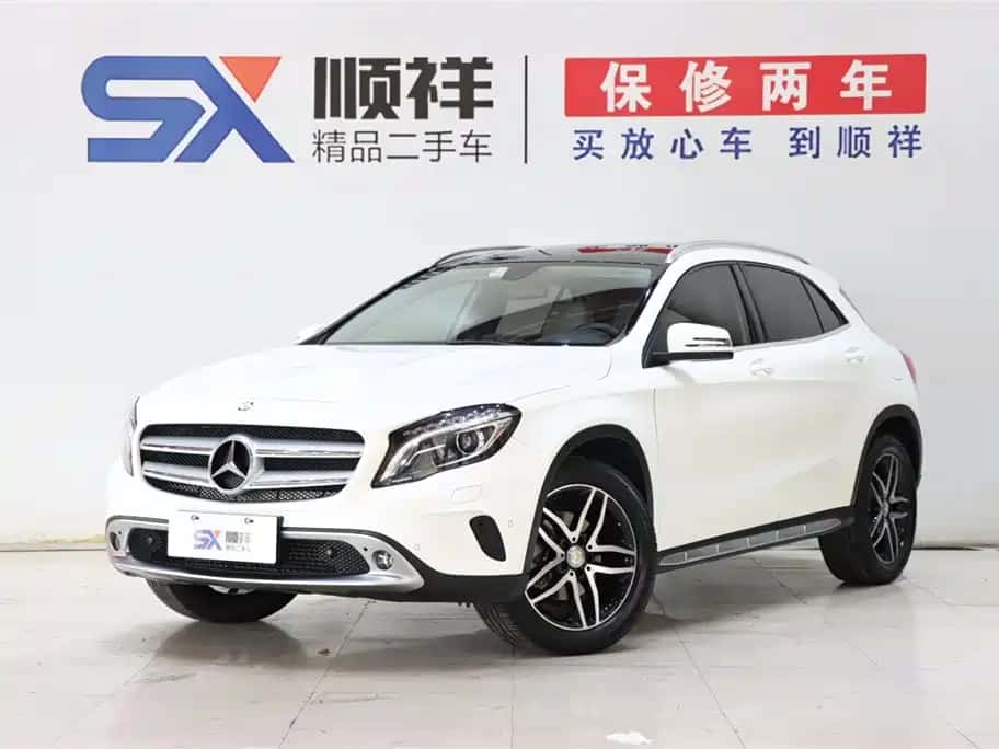 Mercedes-Benz Mercedes-Benz GLA