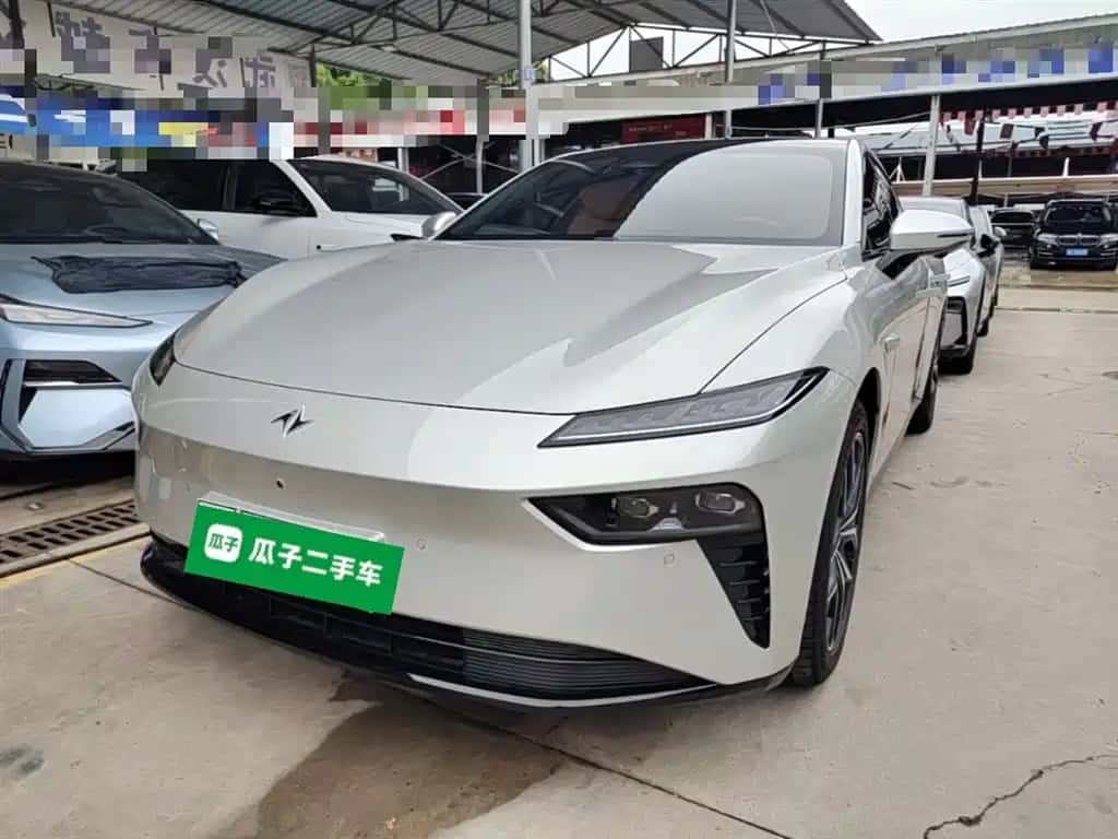 Dongfeng eπ eπ007