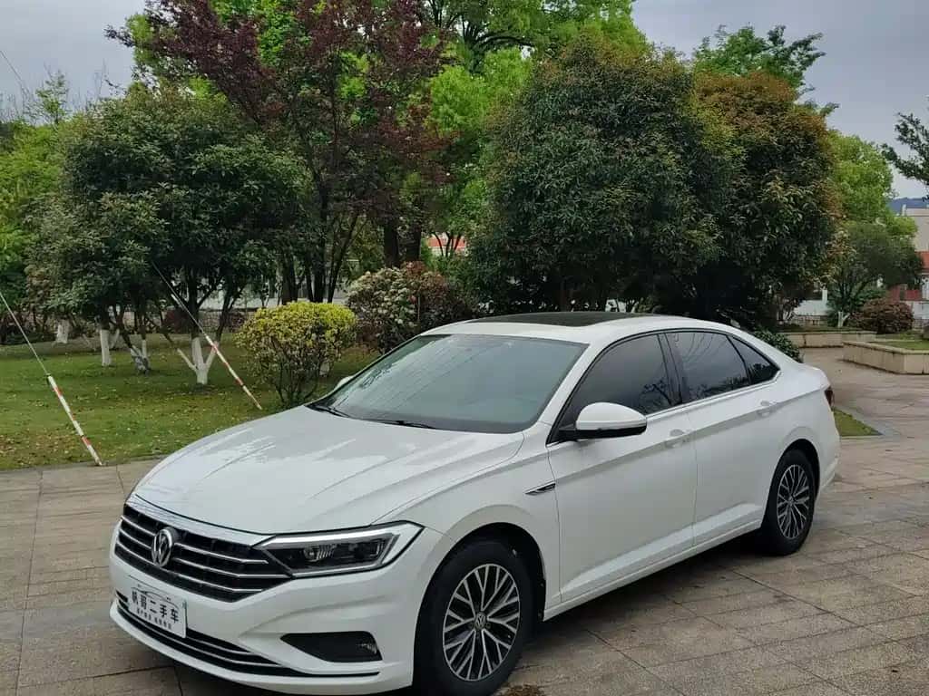 Volkswagen Sagitar