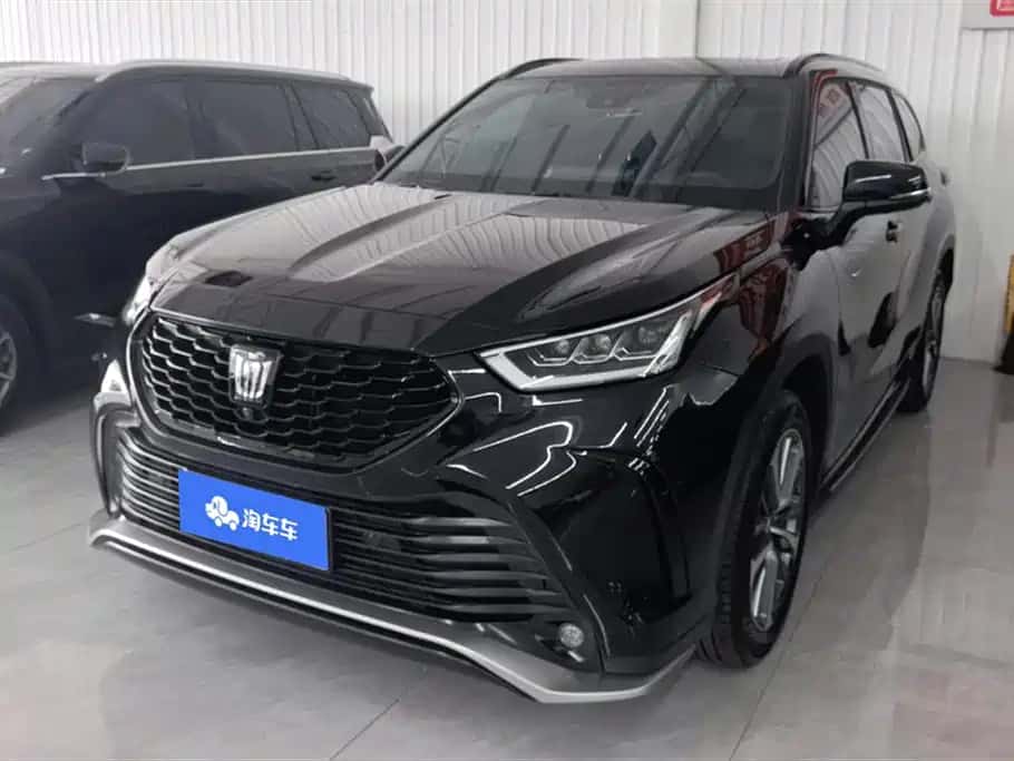 Toyota Crown Kluger