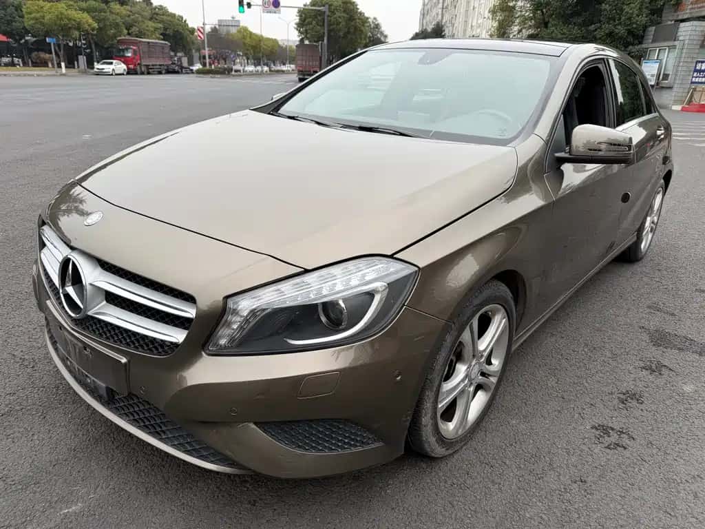 Mercedes-Benz Mercedes-Benz A-Class (Imported)