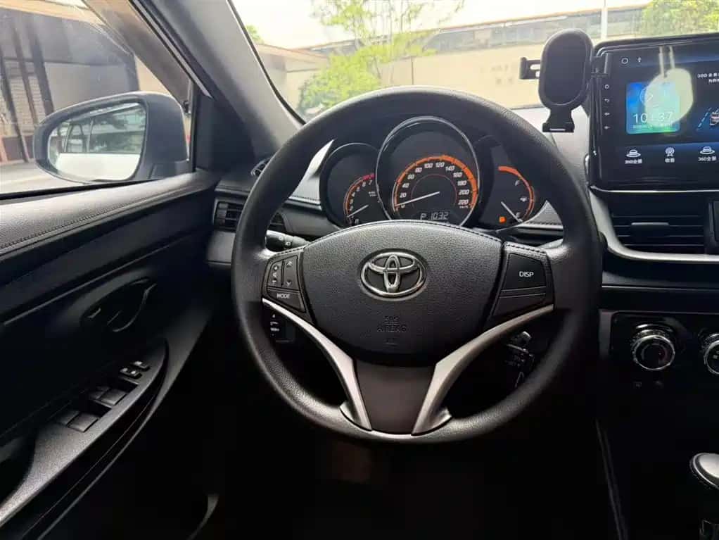 Toyota Yaris L Zhixuan