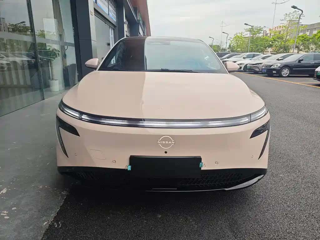 Nissan Nissan N7
