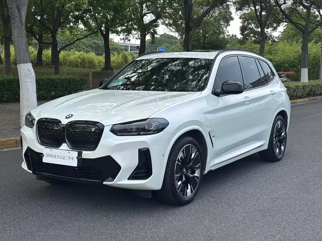 BMW BMW iX3