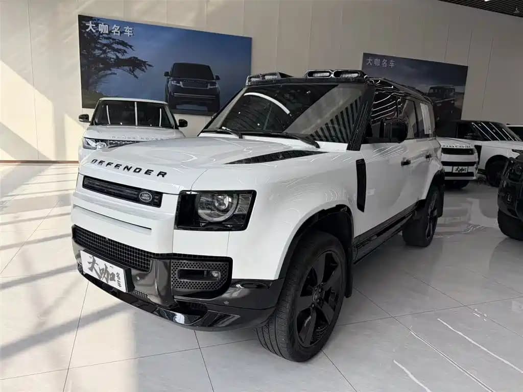 Land Rover Defender 2023 110 3.0T P400 X-DYNAMIC HSE