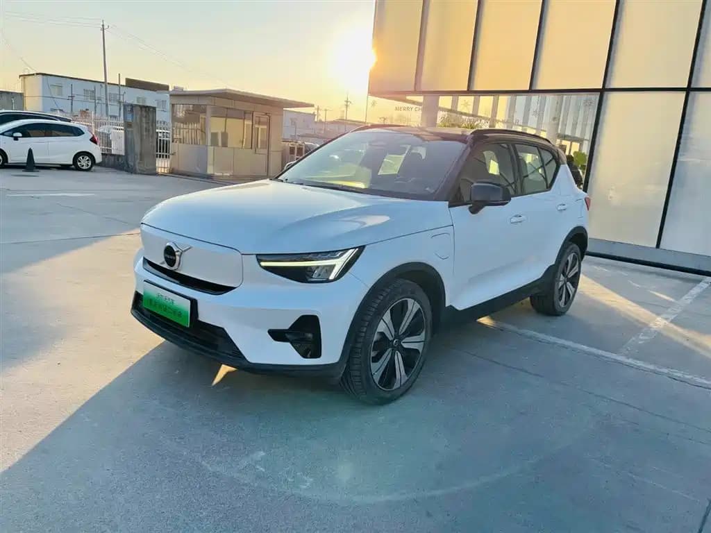 Volvo XC40 Recharge 2023 Long Range