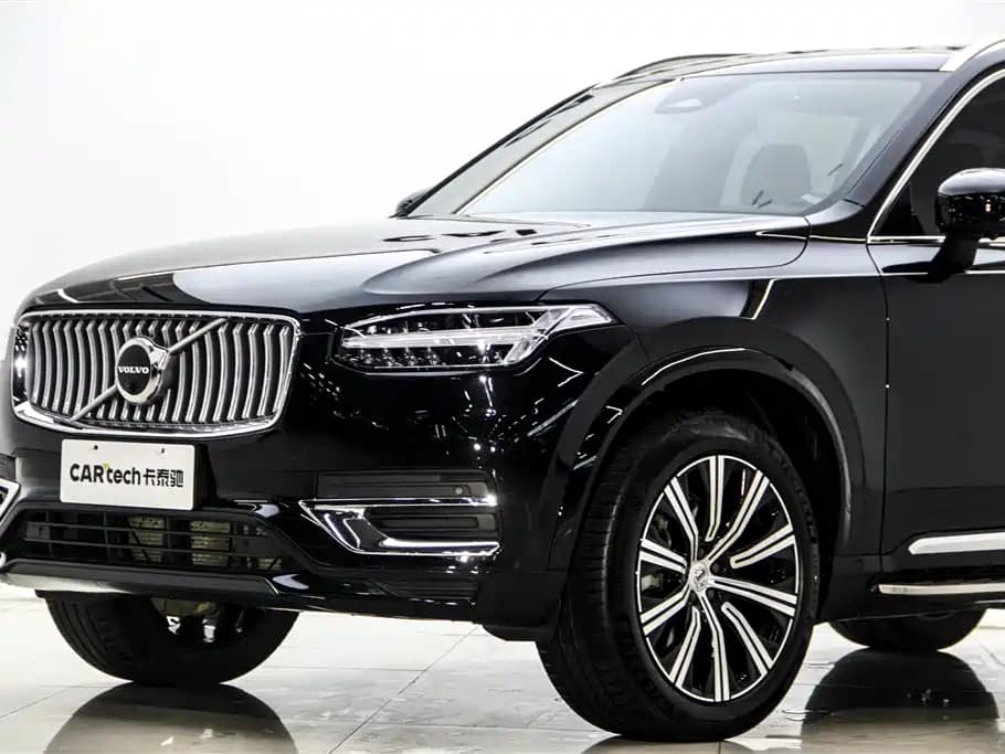 Volvo XC90 2023 B6 Momentum Luxury 7-Seater