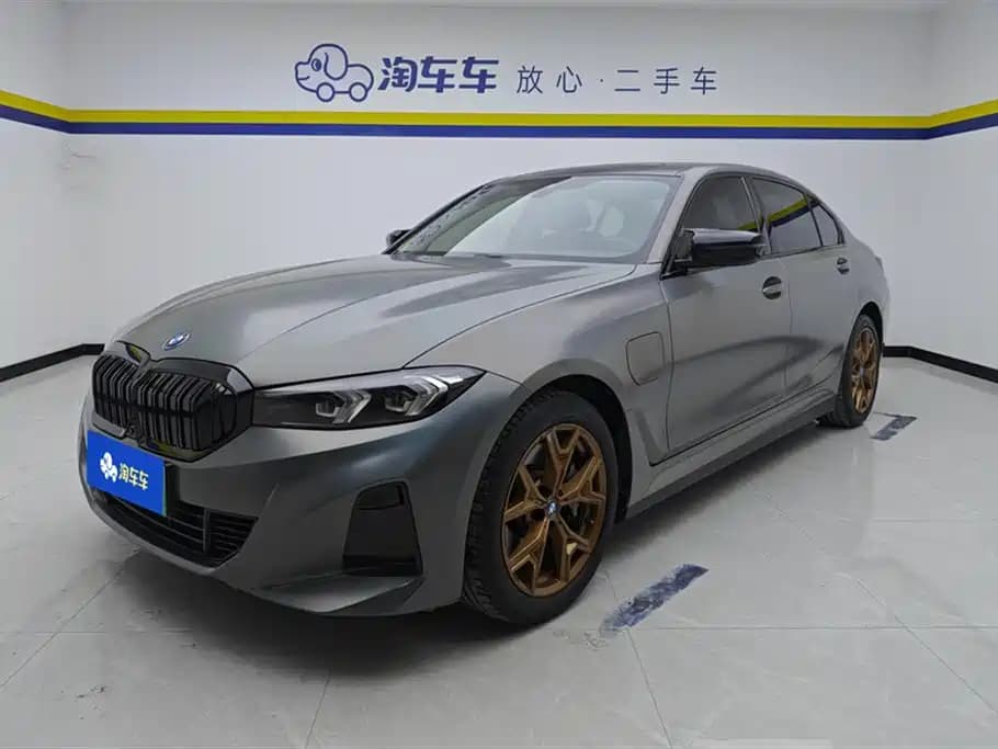 BMW i3 2022 eDrive 35 L