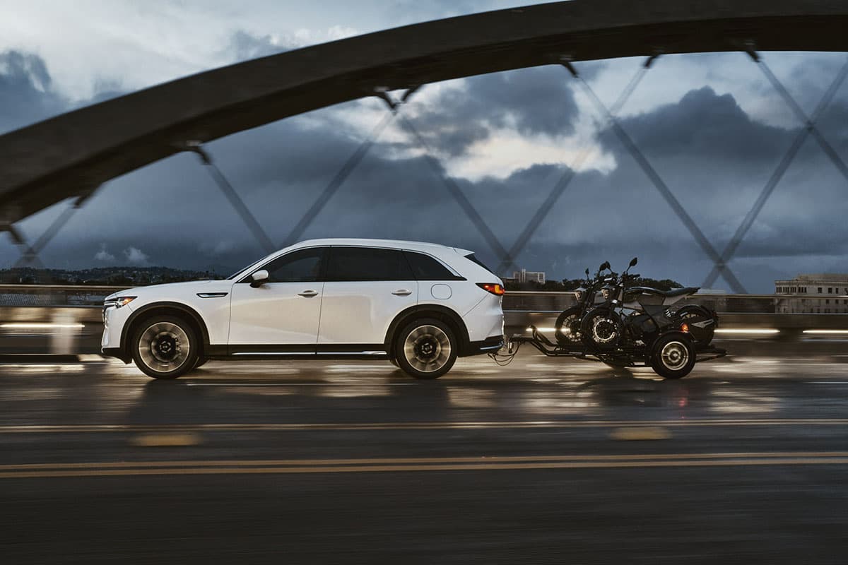 Mazda CX-90 PHEV 2026 года получила две награды U.S. News за лучшие автомобили для приключений
