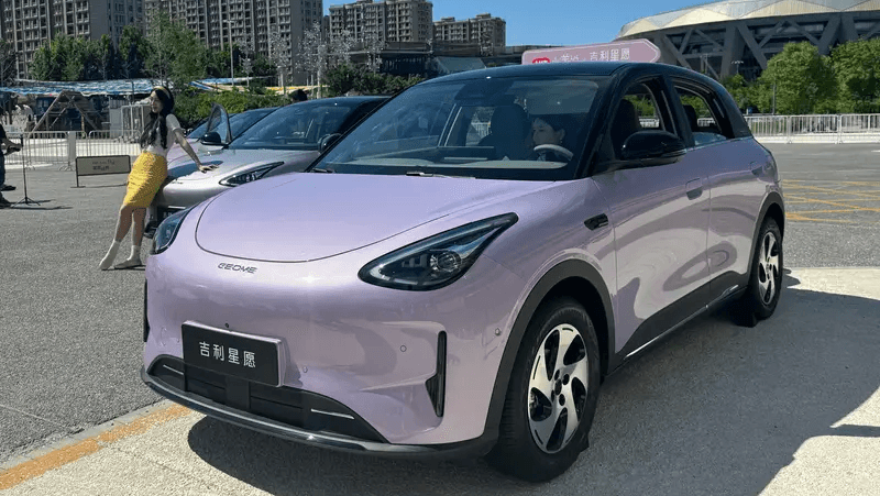Geely обновила бестселлер Geome Xingyuan: запас хода до 480 км, быстрая зарядка и новые технологии