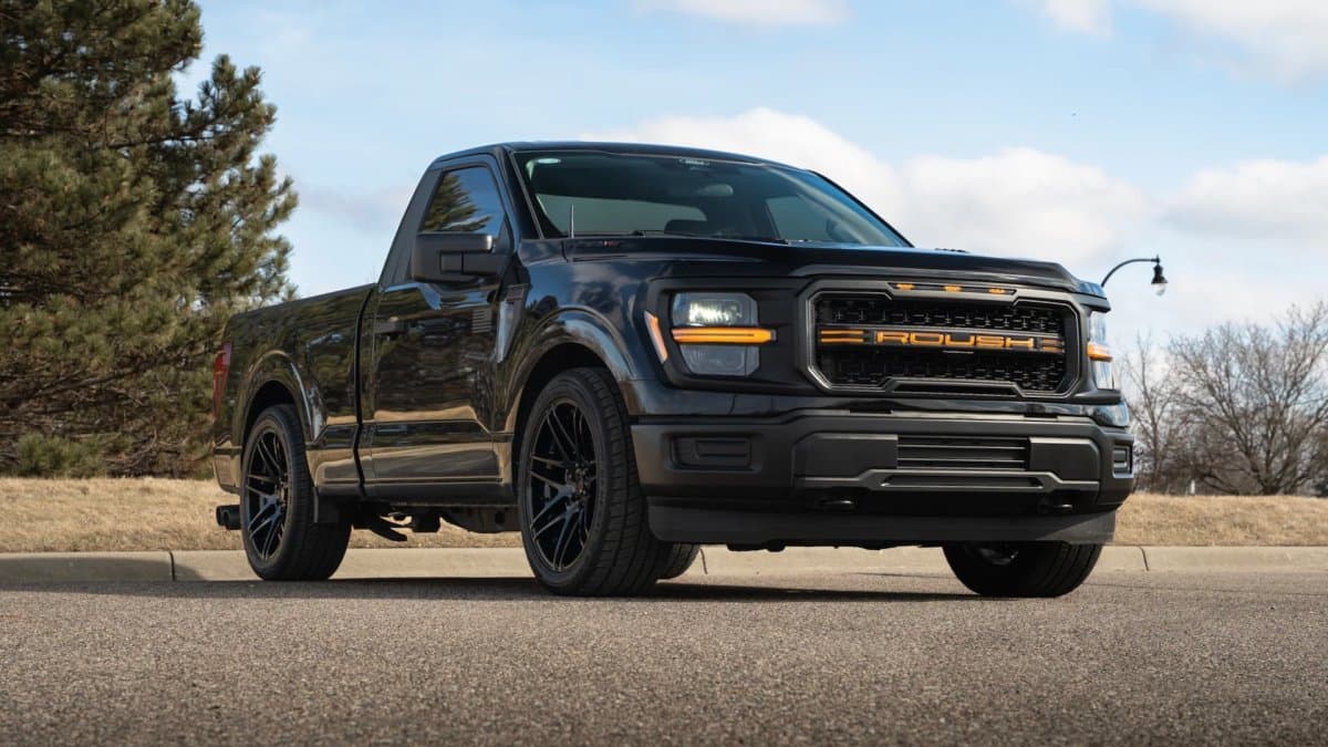Roush представляет пакет Nitemare для Ford F-150 XL — агрессивный уличный пикап с серьезными доработками