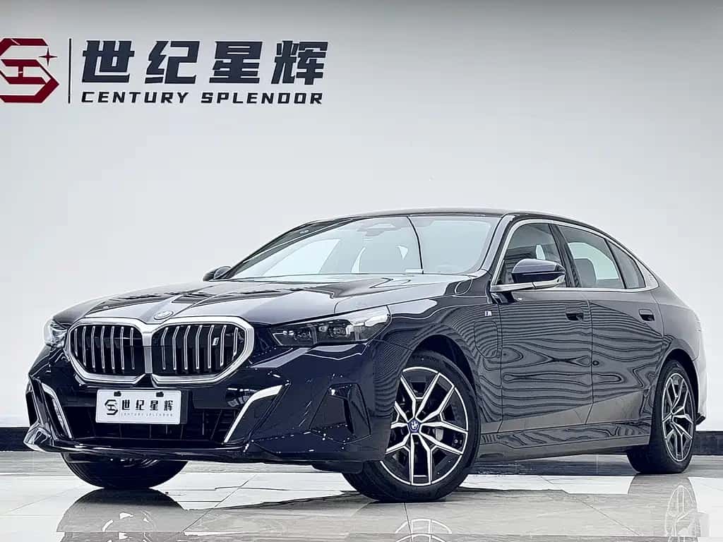 BMW BMW i5