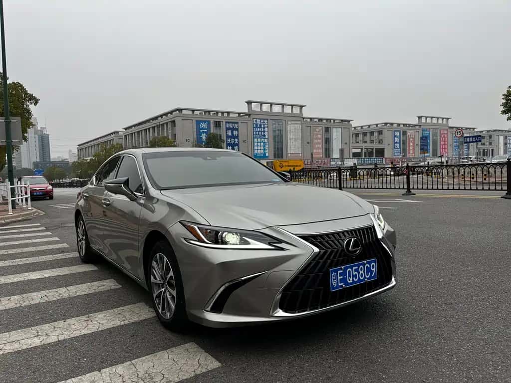 Lexus Lexus ES