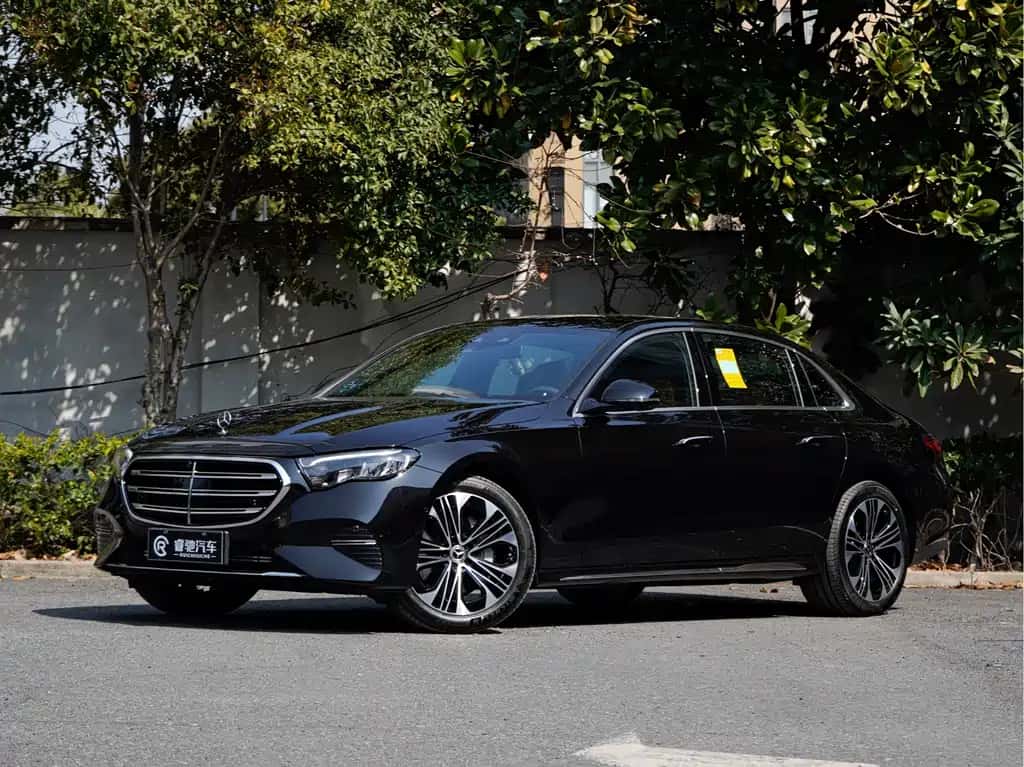 Mercedes-Benz Mercedes-Benz E-Class