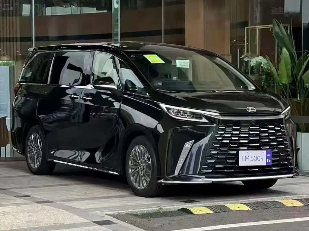 Lexus Lexus LM