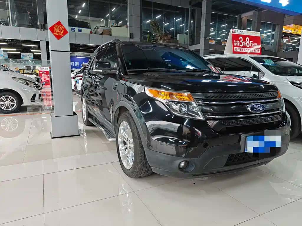 Ford Explorer (Imported)