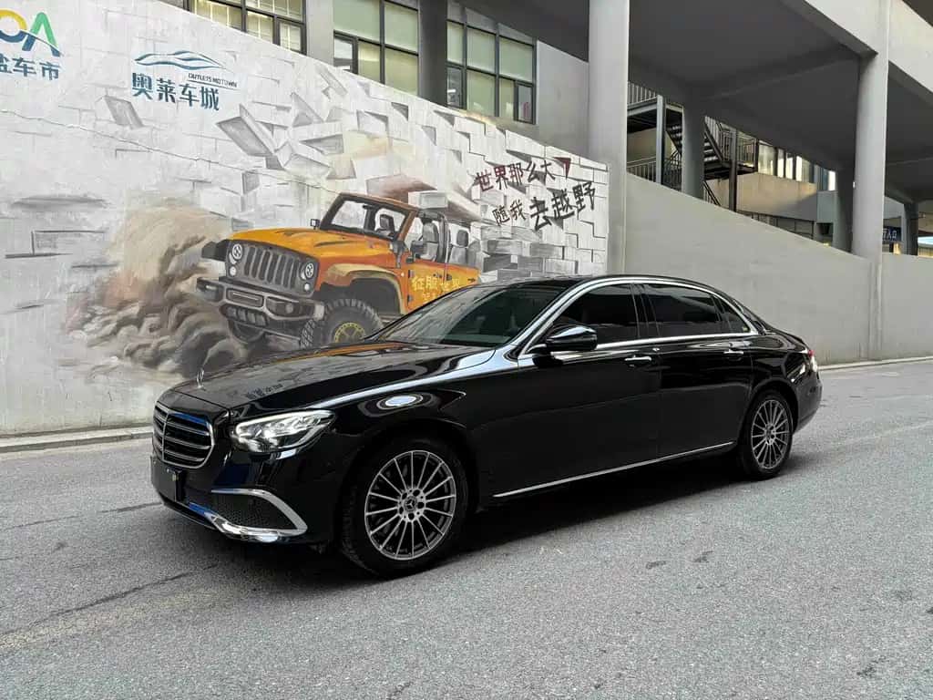 Mercedes-Benz Mercedes-Benz E-Class