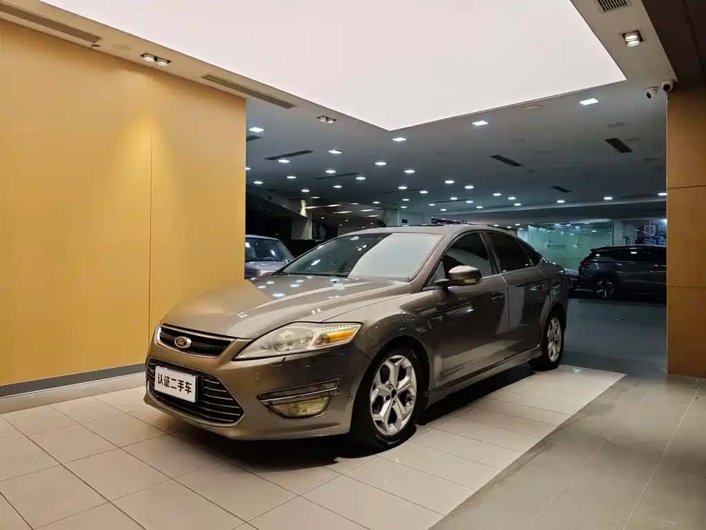 Ford Mondeo-Zhisheng