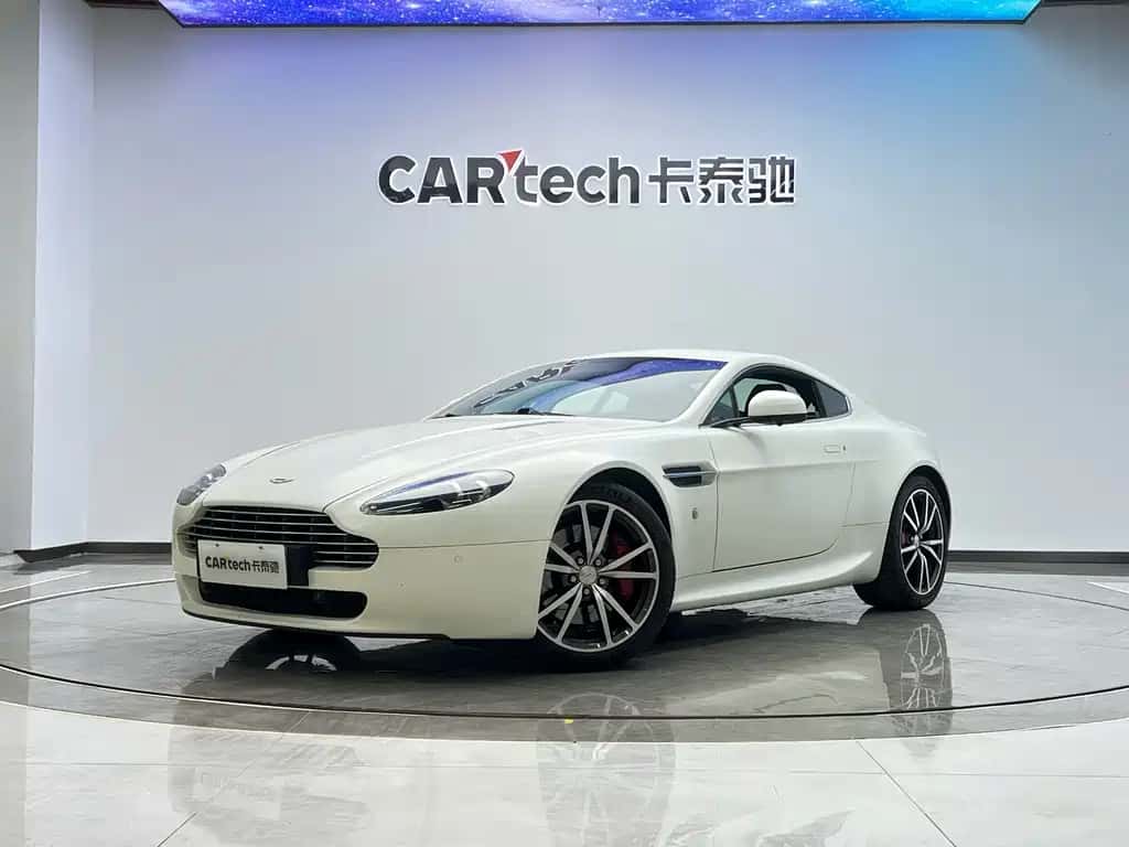 Aston Martin V8 Vantage
