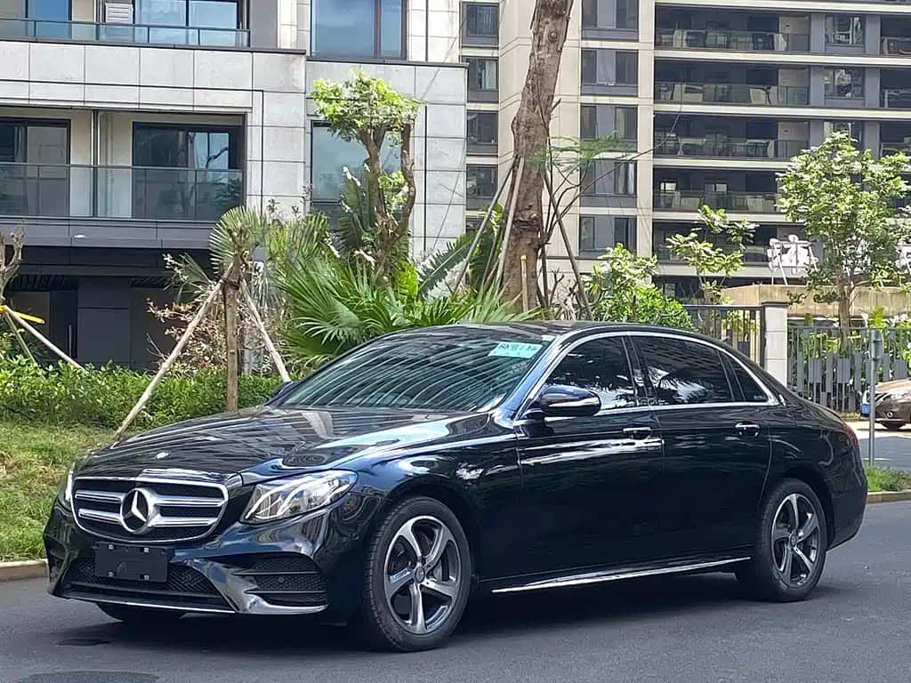 Mercedes-Benz Mercedes-Benz E-Class