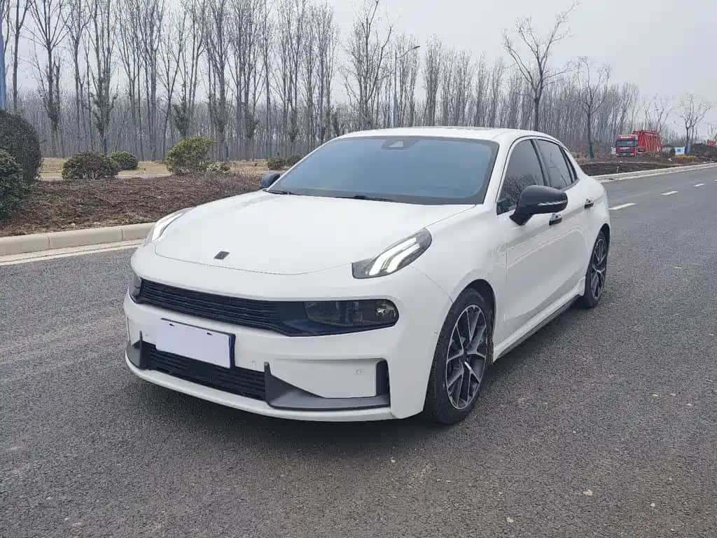 Lynk & Co Lynk & Co 03